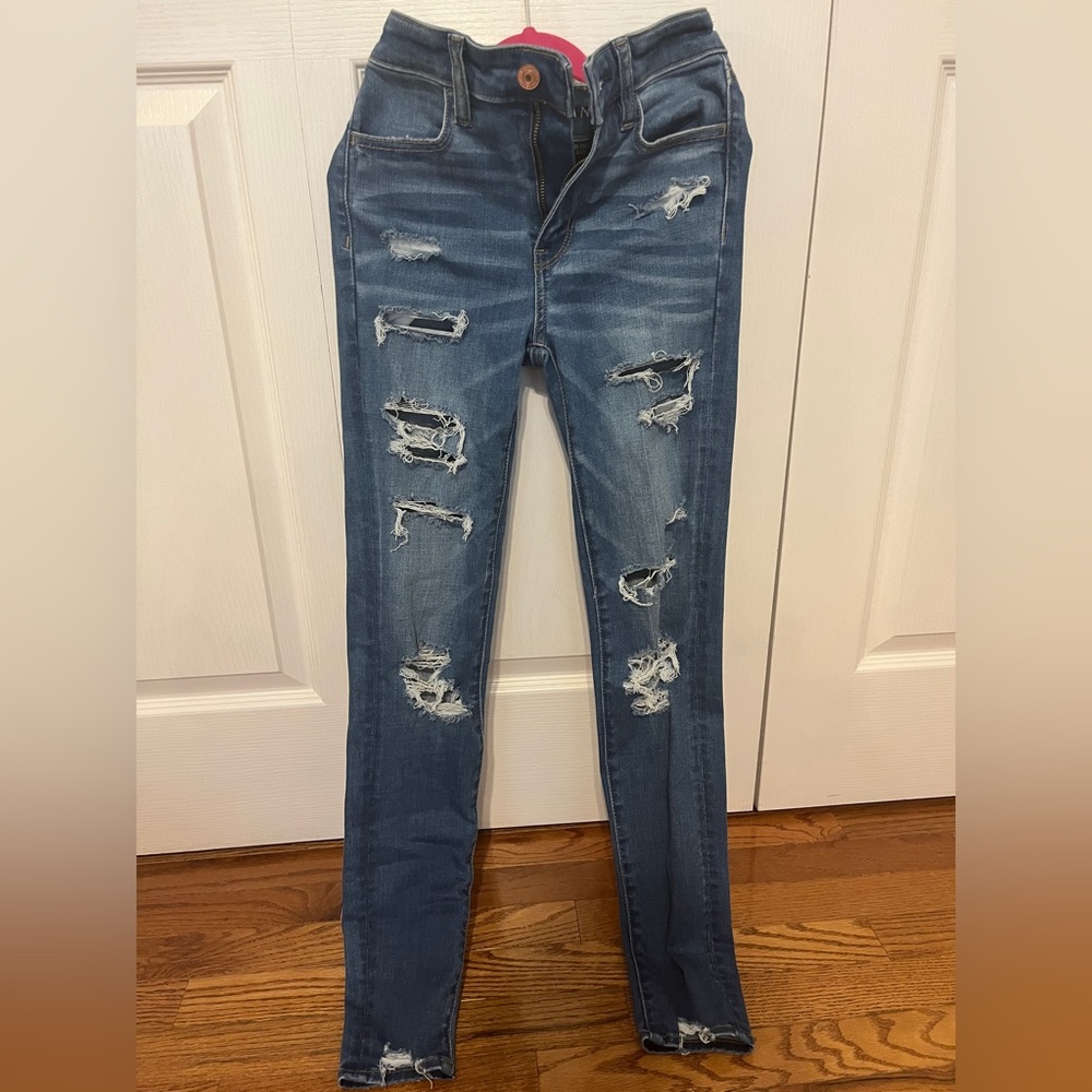 American Eagle Ripped Skinny Jeans 00